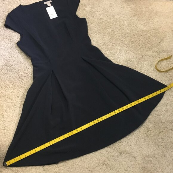 NWT H&M Dark Navy Blue Fit & Flare Pleated Cap Sleeve Dress - Picture 15 of 16